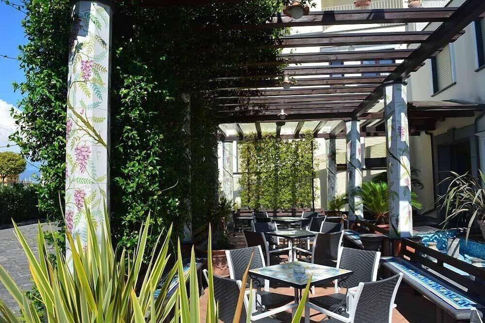 פומפיי Costa Hotel מראה חיצוני תמונה