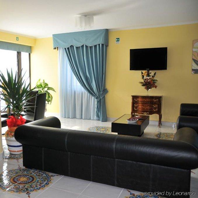 פומפיי Costa Hotel חדר תמונה
