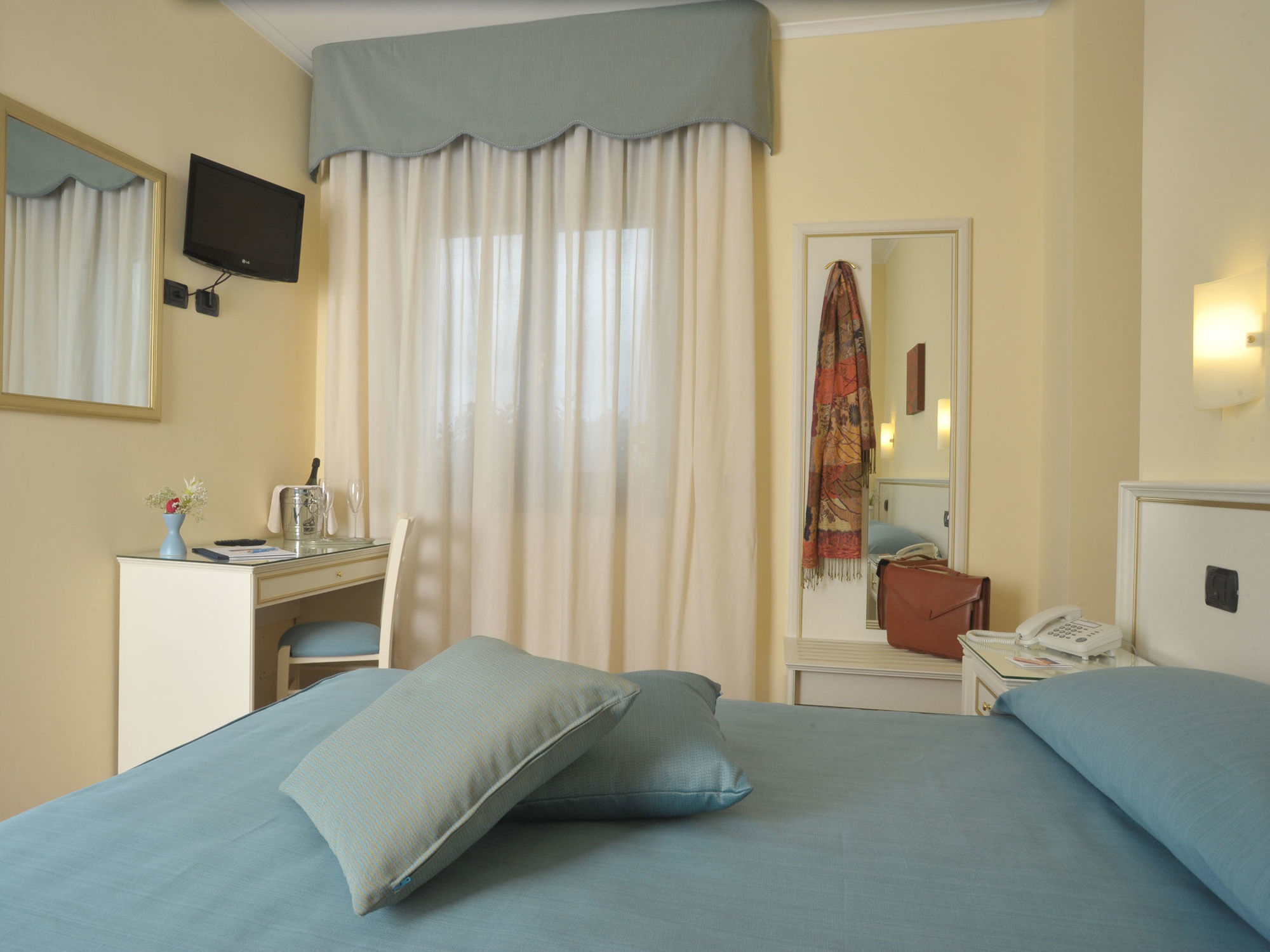 פומפיי Costa Hotel מראה חיצוני תמונה